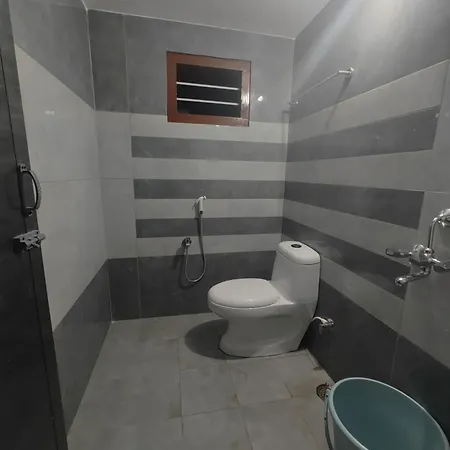 Jp Residency, Near To Isha, Adhiyogi & Karunya Apartment Alandurai Exterior photo