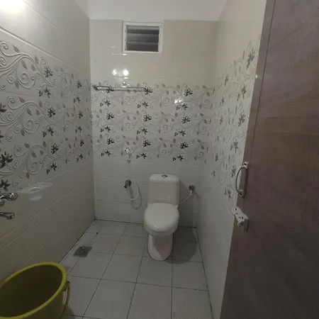 Jp Residency, Near To Isha, Adhiyogi & Karunya Apartment Alandurai Exterior photo