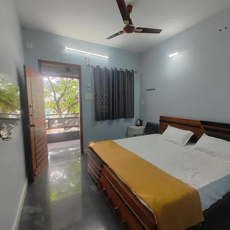 Jp Residency, Near To Isha, Adhiyogi & Karunya Apartment Alandurai Exterior photo